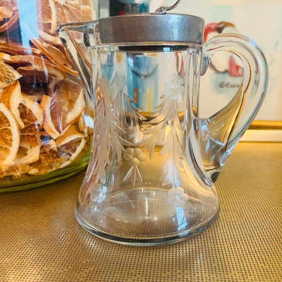 Antique Heisey Glass Syrup 1910 Victorian Hand Etch Cottagecore Colony Pat'D - Picture 2 of 9